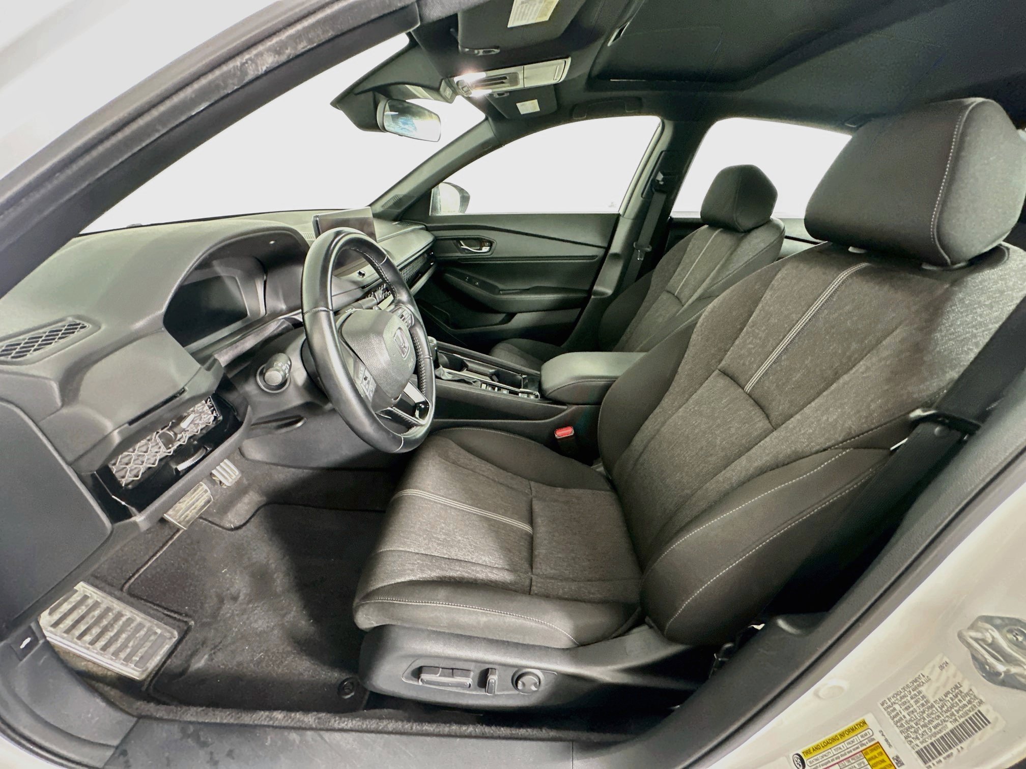 Used 2024 Honda Accord Sport image 13