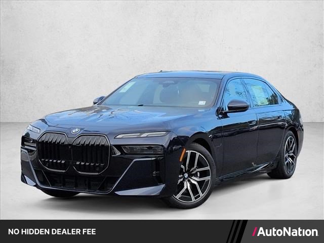 New 2026 BMW 750e xDrive