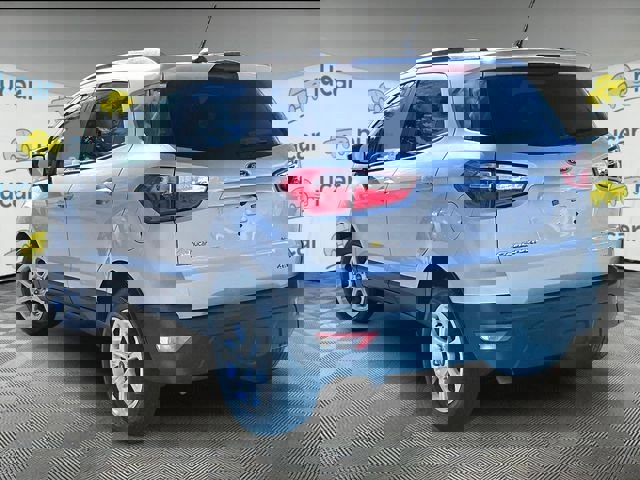 Used 2022 Ford EcoSport SE w/ SE Convenience Package AWD/4WD image 2