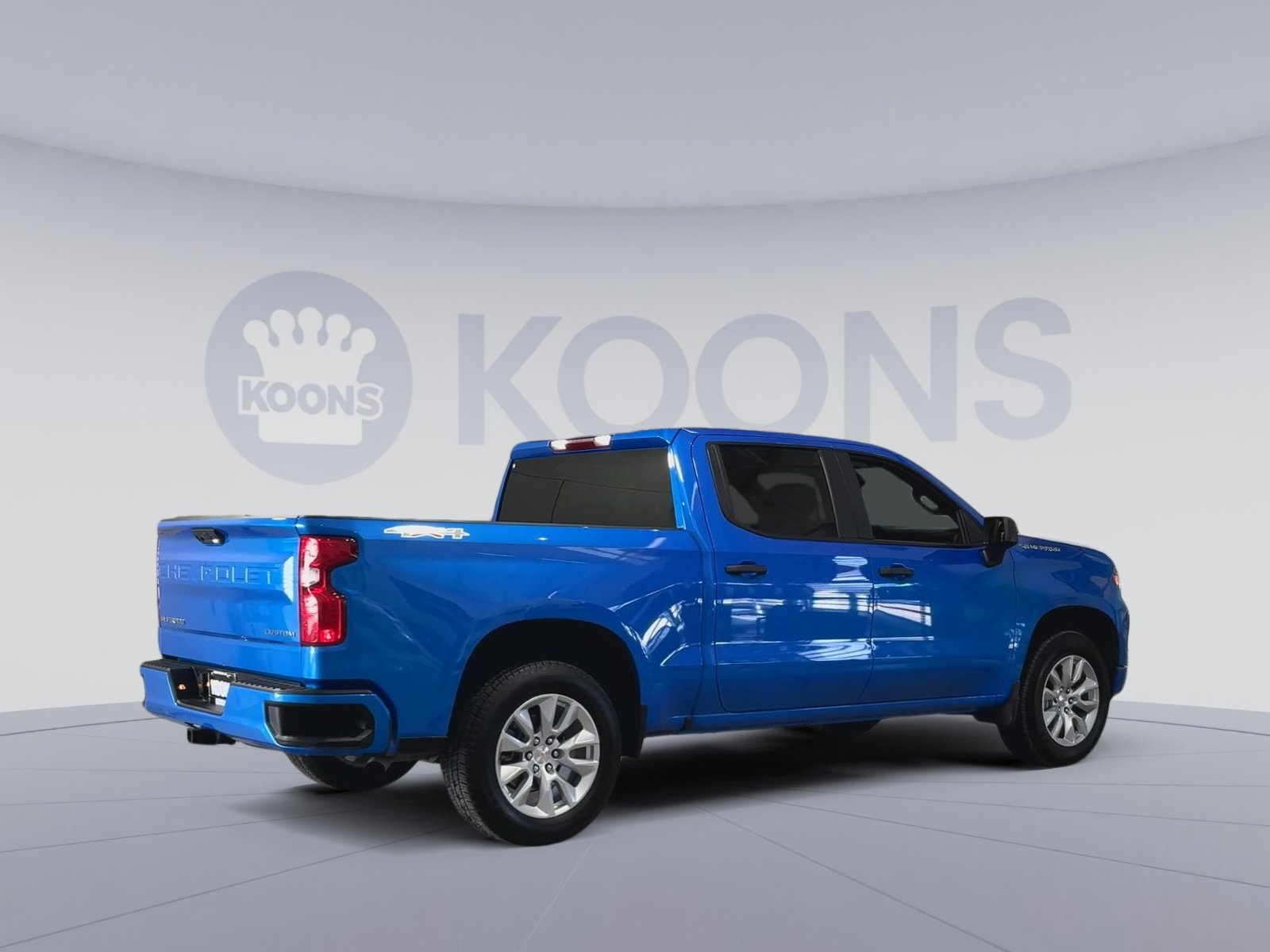 Used 2025 Chevrolet Silverado 1500 Custom image 11
