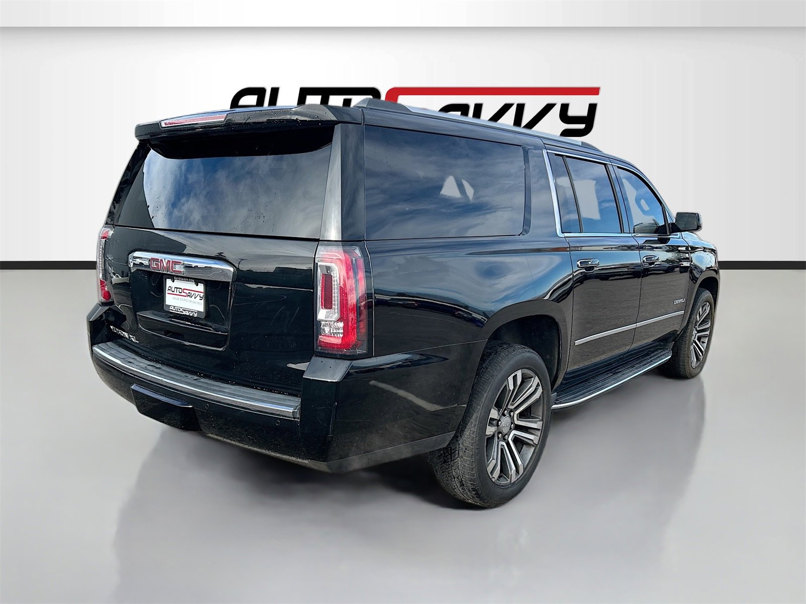 Used 2019 GMC Yukon XL Denali w/ Open Road Package image 7