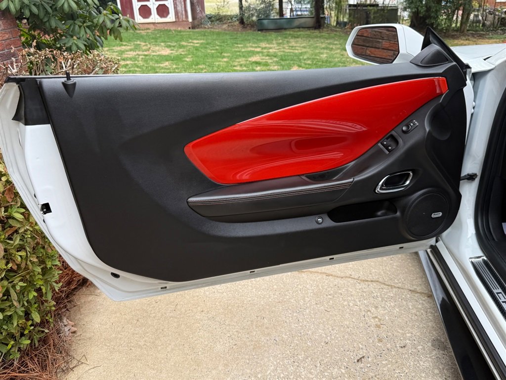 Used 2010 Chevrolet Camaro SS w/ RS Package RWD image 40