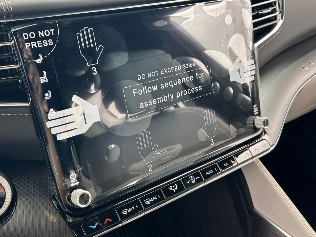 New 2026 Jeep Grand Wagoneer Summit image 28