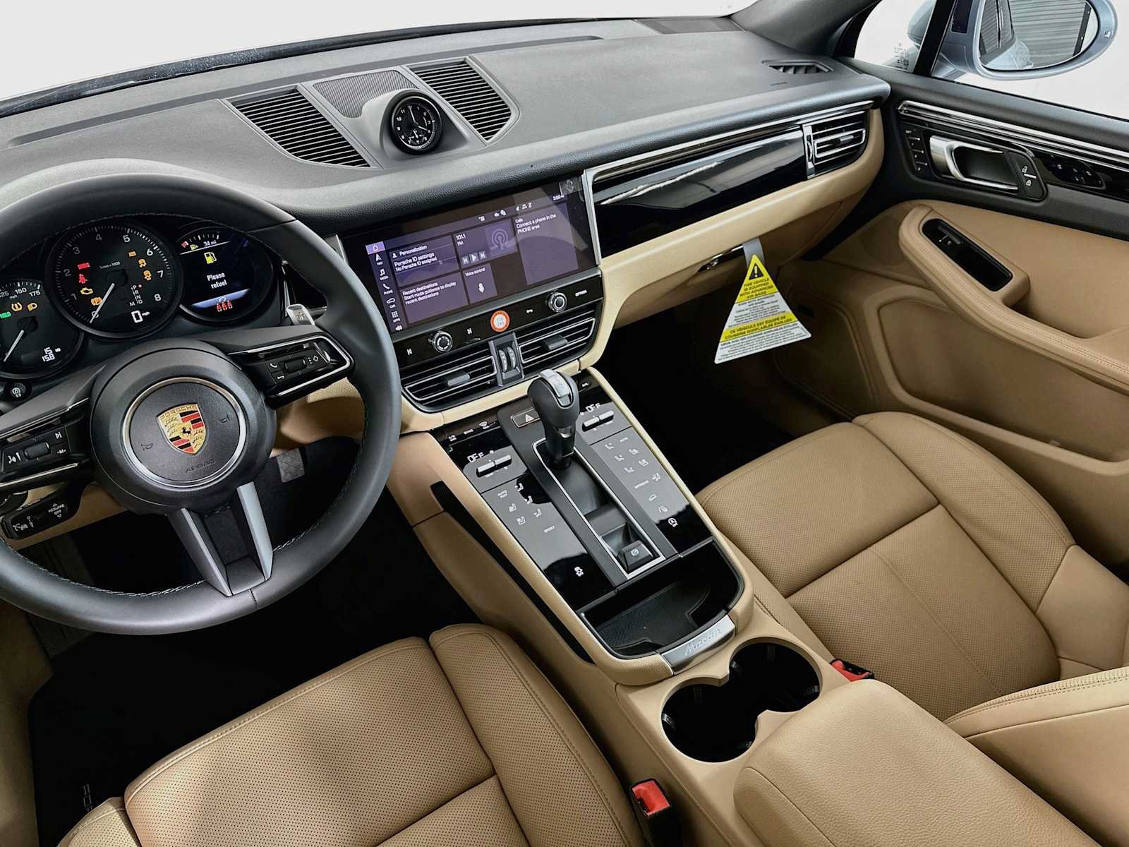 New 2026 Porsche Macan AWD/4WD image 25