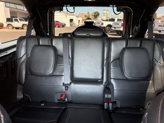 Used 2022 Jeep Wrangler Unlimited Sahara image 23