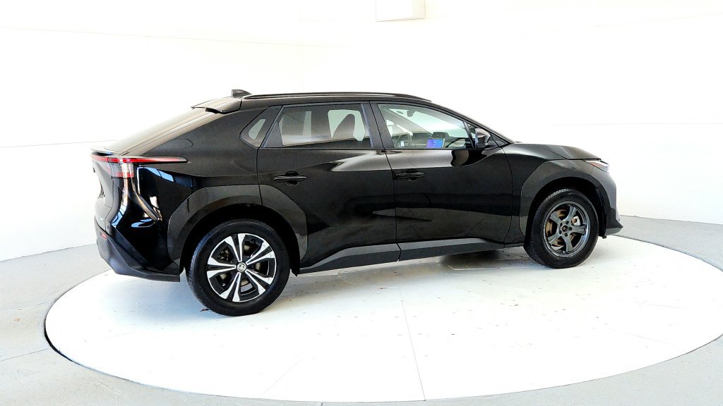 Certified 2024 Toyota bZ4X AWD w/ Weather Package image 6