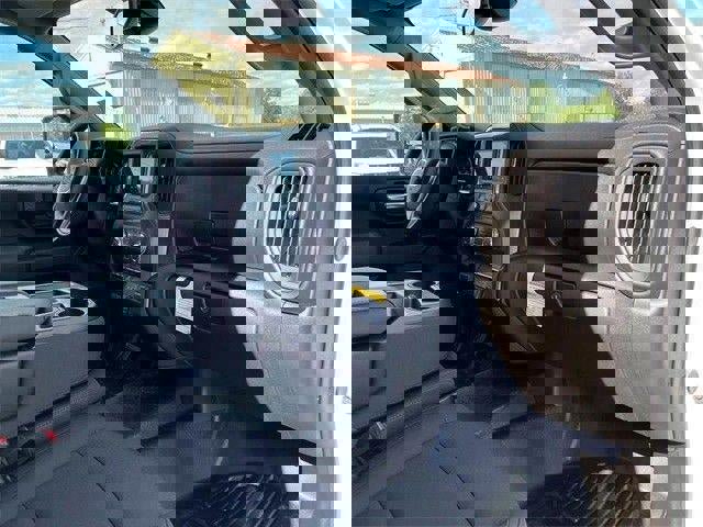 New 2024 GMC Sierra 3500 Pro w/ Convenience Package image 19