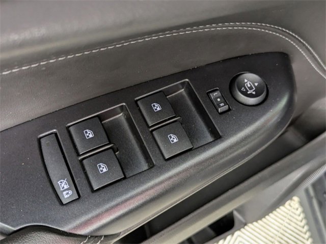 Used 2013 Cadillac SRX Premium image 13