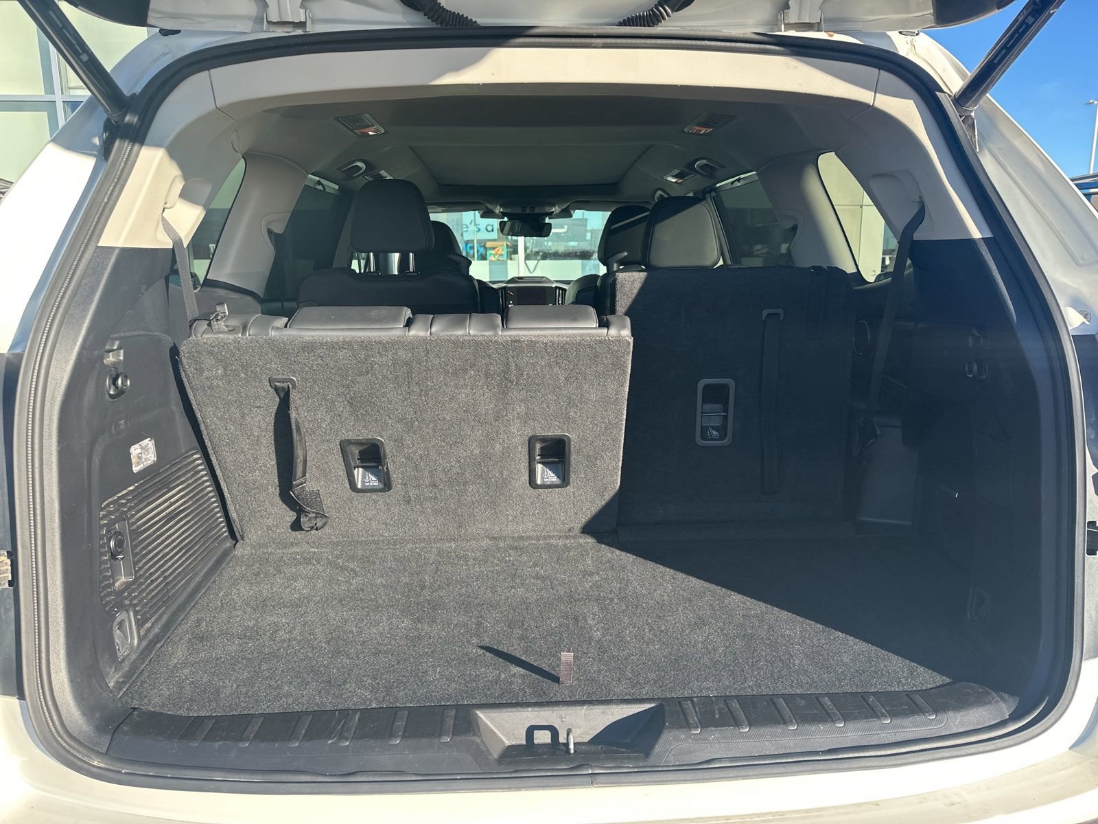 Used 2024 Subaru Ascent Limited w/ Technology Package image 27