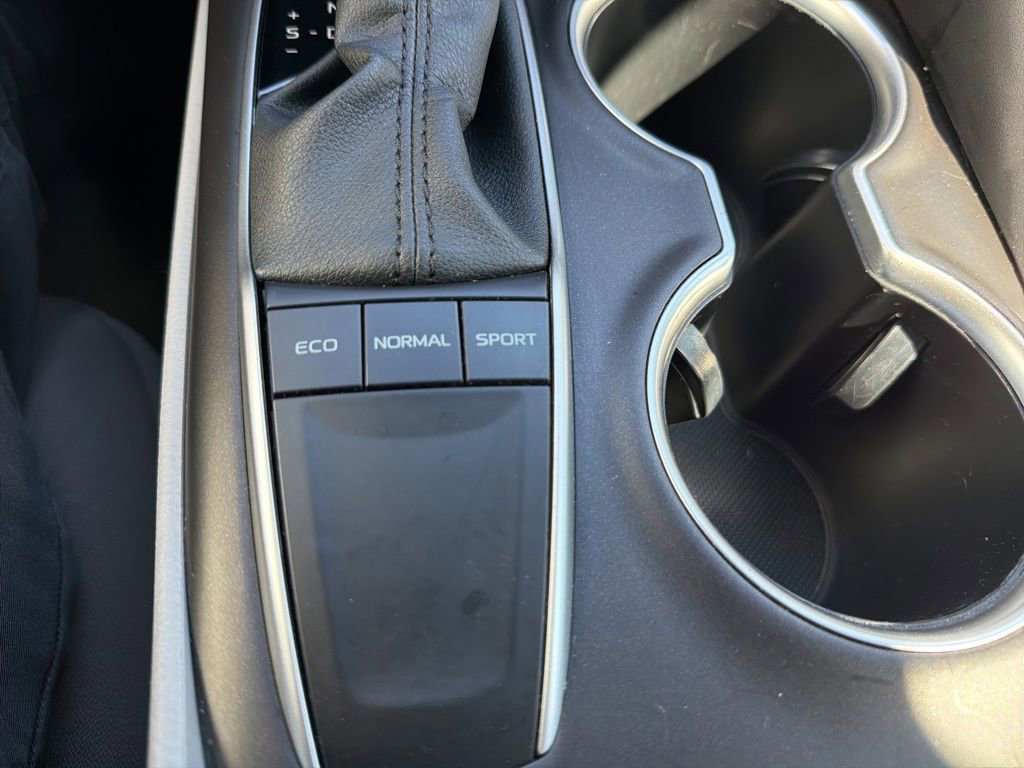 Used 2023 Toyota Camry LE FWD image 54