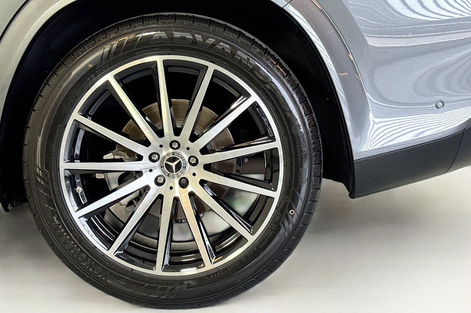 Certified 2023 Mercedes-Benz GLS 450 4MATIC image 31