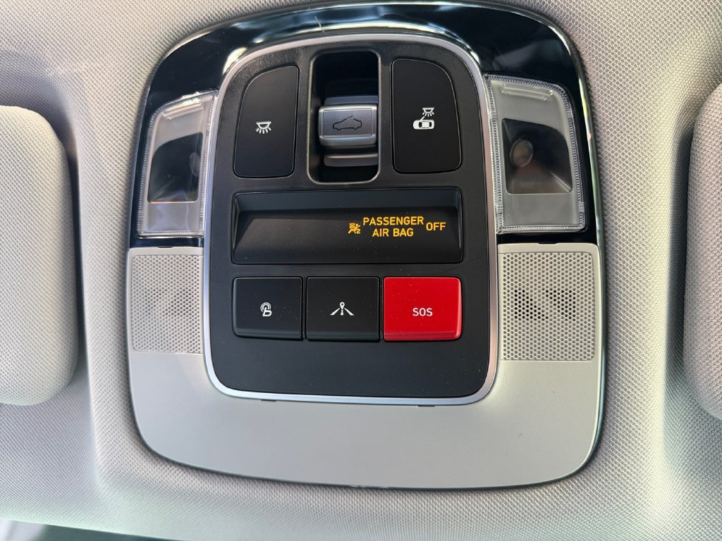 Used 2023 Hyundai Sonata Limited FWD image 20