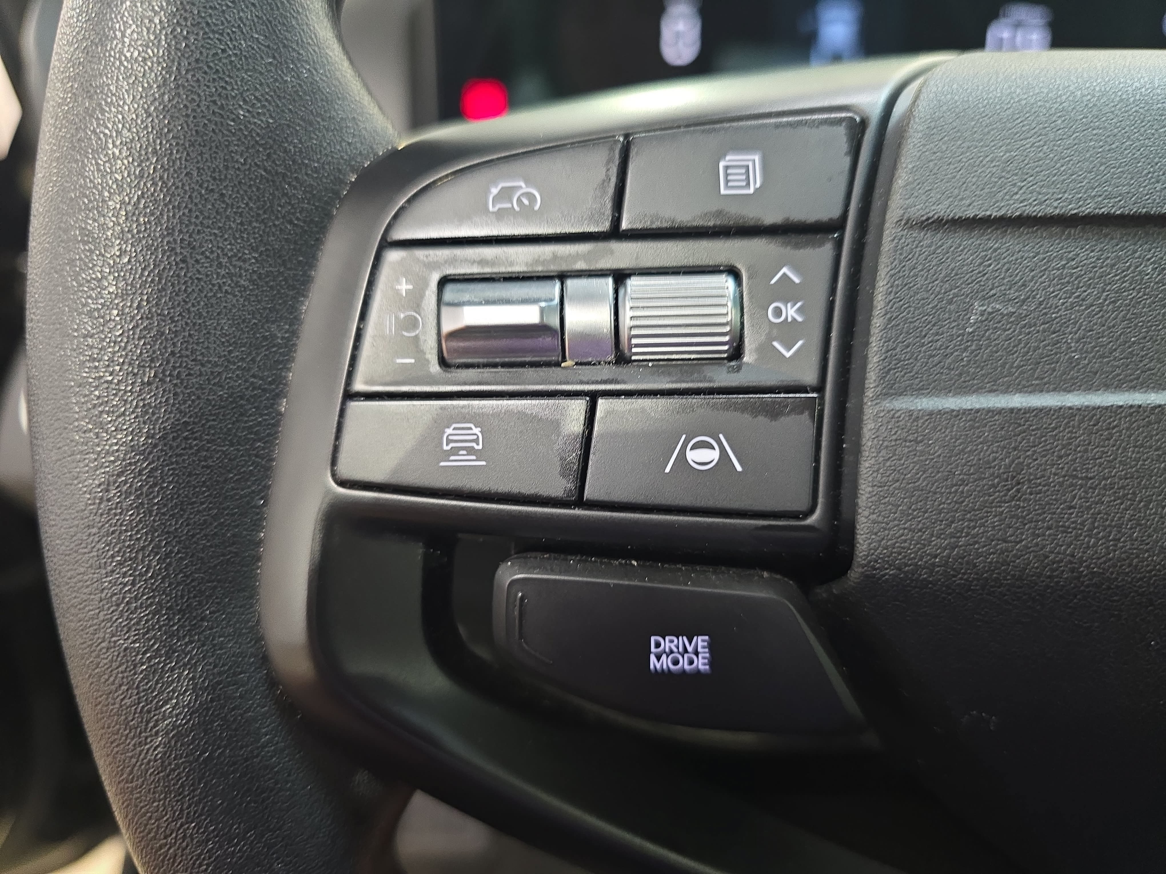Used 2025 Kia K4 FWD image 14