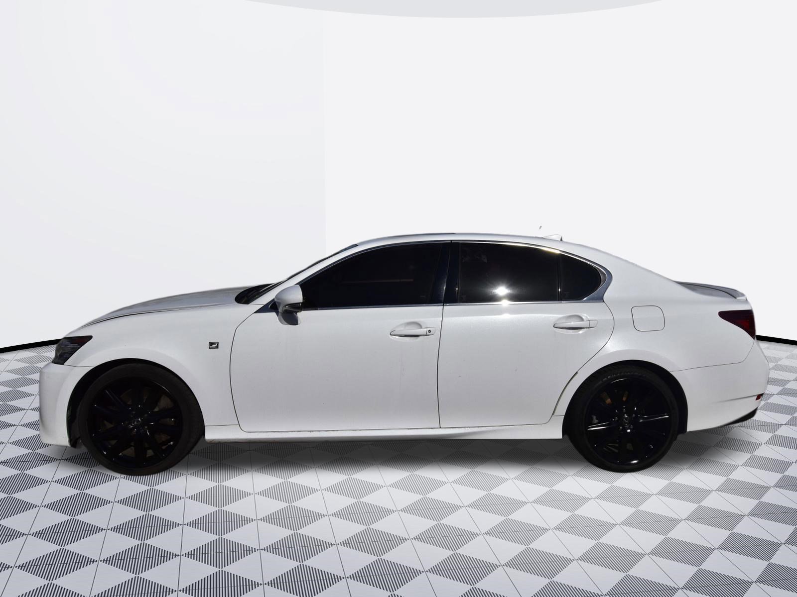 Used 2015 Lexus GS 350 w/ F Sport Package image 2