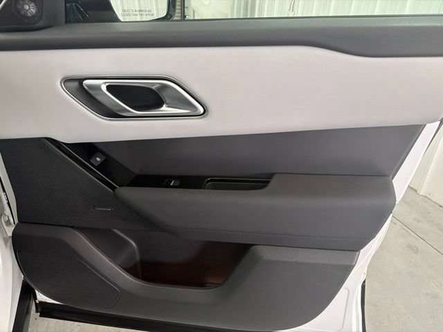 Used 2024 Land Rover Range Rover Velar Dynamic SE AWD/4WD image 18