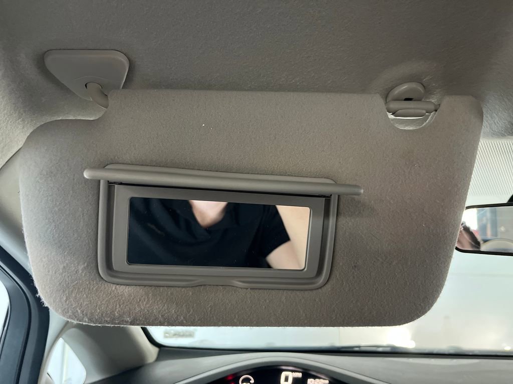 Used 2017 Nissan Leaf SV image 80