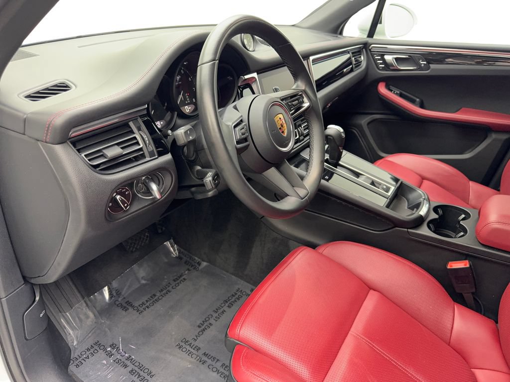 Used 2022 Porsche Macan AWD/4WD image 49