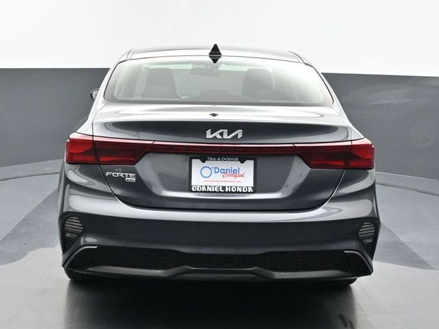 Used 2024 Kia Forte LX image 4