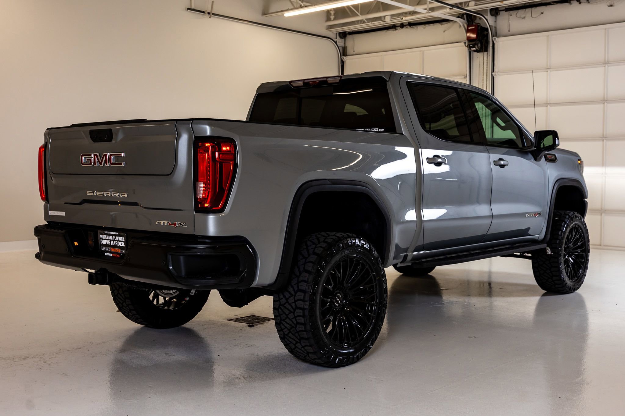 Used 2026 GMC Sierra 1500 AT4X AWD/4WD image 10