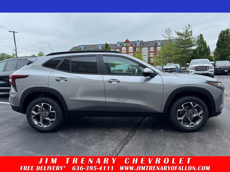 New 2026 Chevrolet Trax LT w/ LT Convenience Package