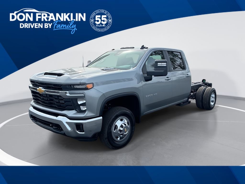 New 2026 Chevrolet Silverado 3500 LT w/ Convenience Package image 1