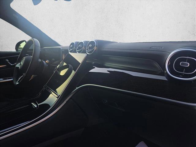 Certified 2025 Mercedes-Benz GLC 300 image 19