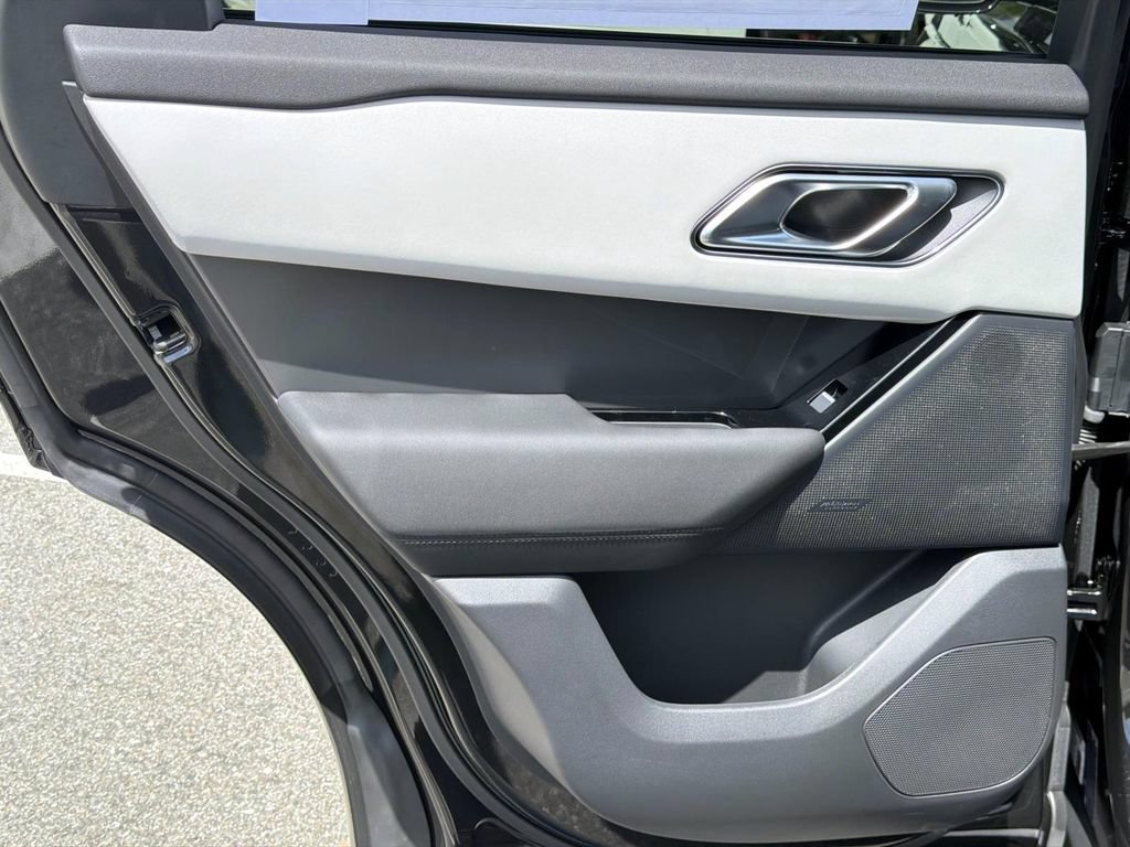 New 2026 Land Rover Range Rover Velar S AWD/4WD image 11