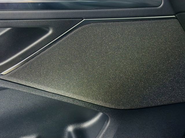 New 2025 Lincoln Navigator L Reserve AWD/4WD image 19