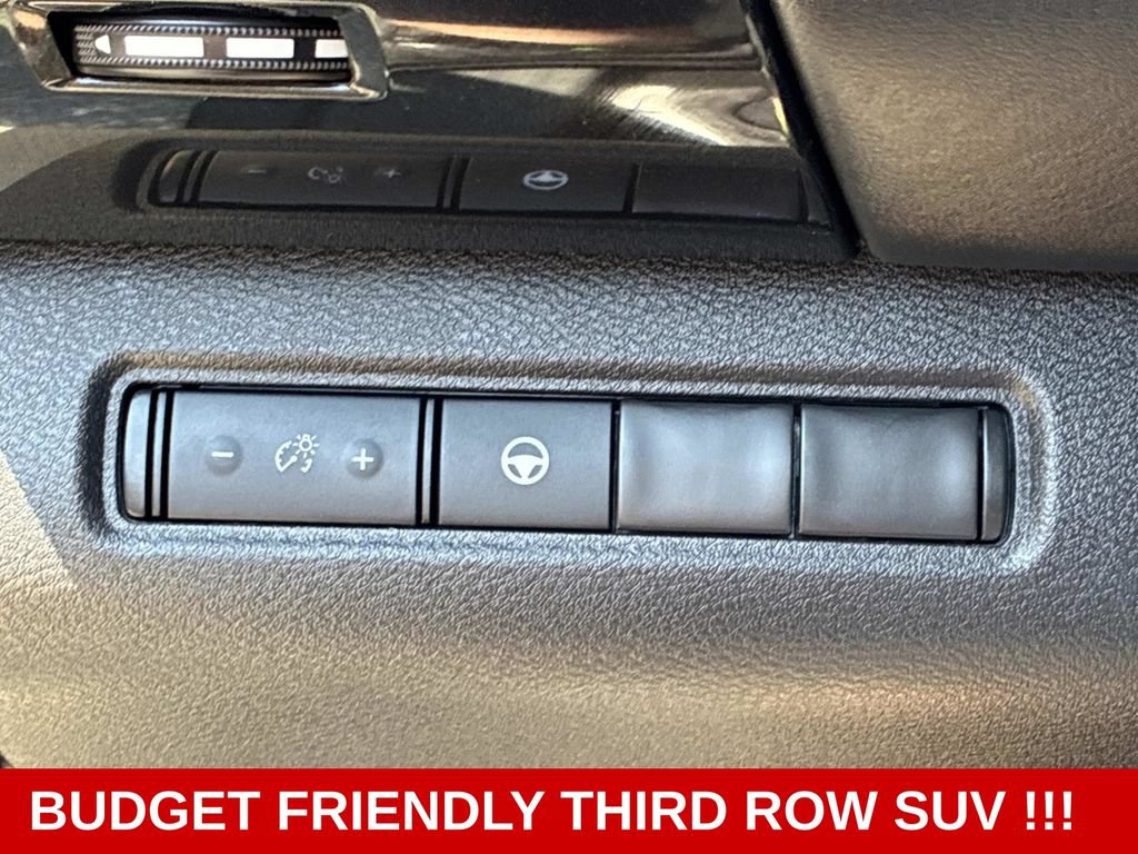 Certified 2022 Nissan Pathfinder SV FWD image 33