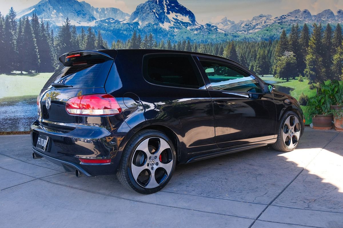 Used 2012 Volkswagen GTI 2-Door FWD image 6