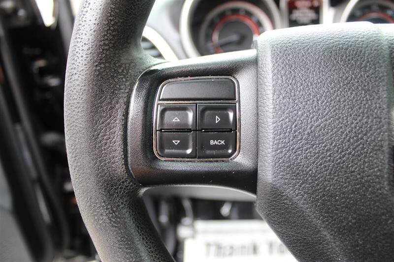 Used 2014 Dodge Journey SXT w/ Flexible Seating Group AWD/4WD image 15