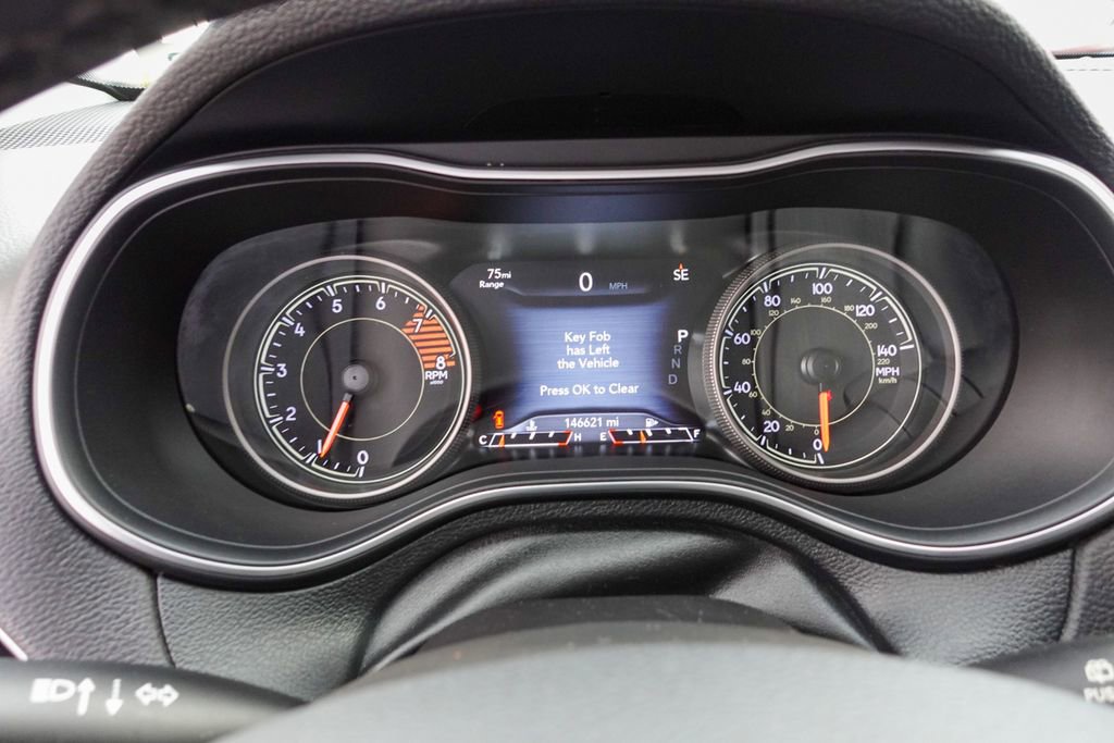 Used 2019 Jeep Cherokee Limited w/ Trailer Tow Group image 16