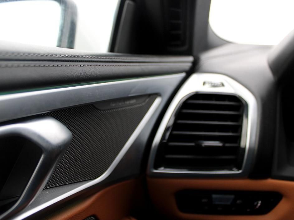 Used 2020 BMW 840i xDrive 840i w/ Driving Assistance Package image 36