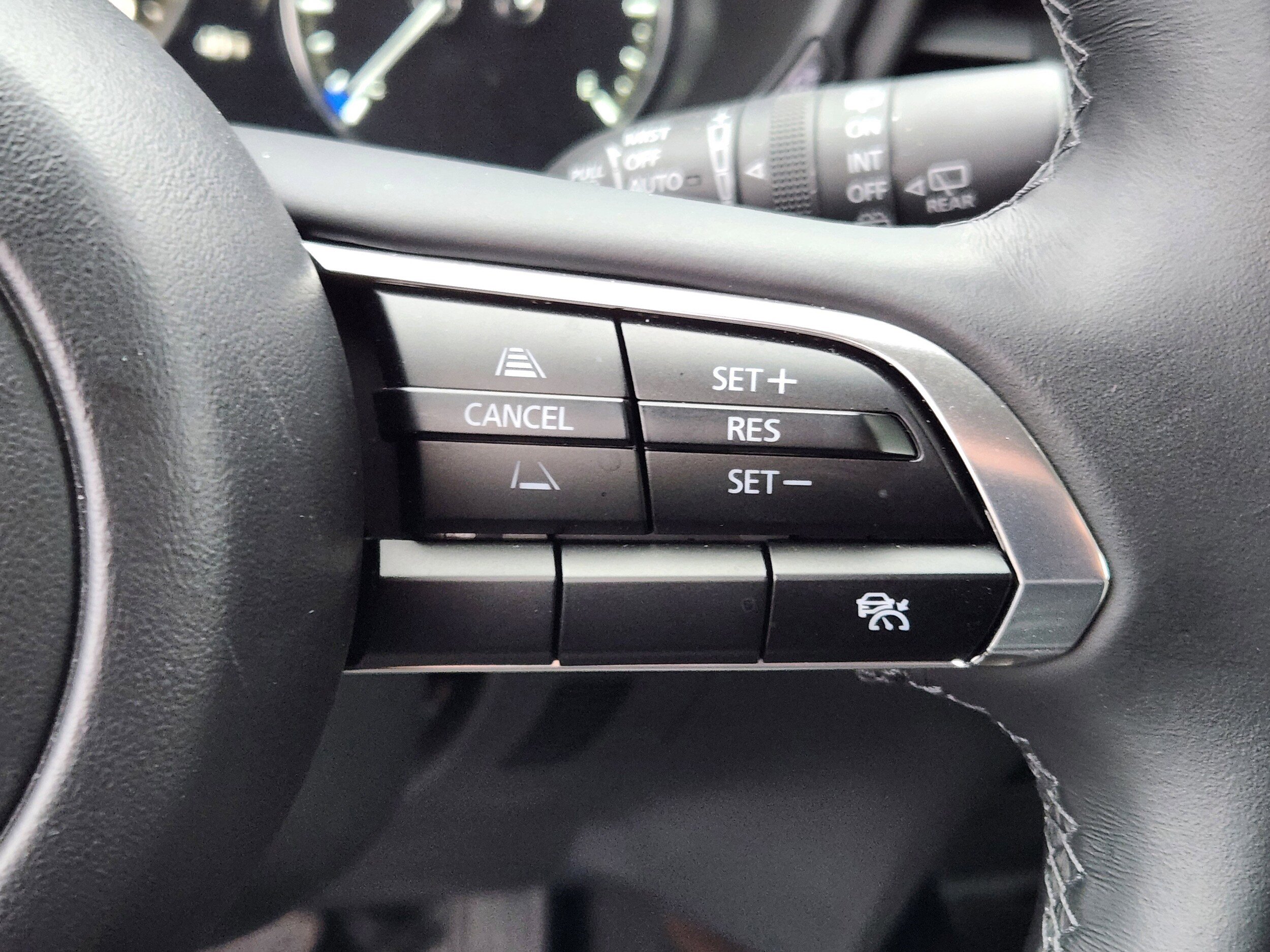 Certified 2025 MAZDA CX-30 AWD 2.5 S w/ Premium Package image 20