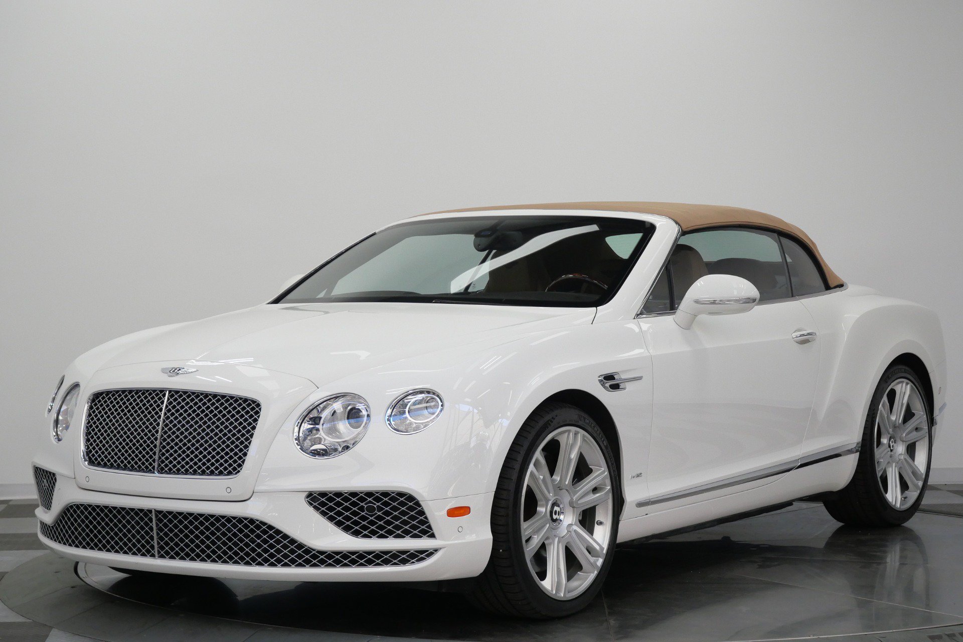 Used 2018 Bentley Continental GT AWD/4WD image 5