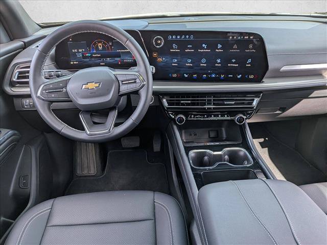 New 2026 Chevrolet Traverse LT w/ Sun and Wheel Package FWD image 14