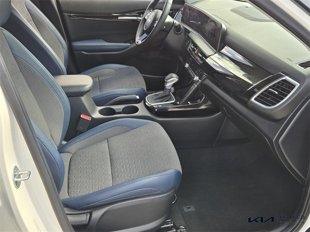 Certified 2024 Kia Seltos S image 18