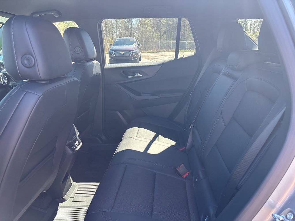 New 2026 Chevrolet Equinox LT image 10