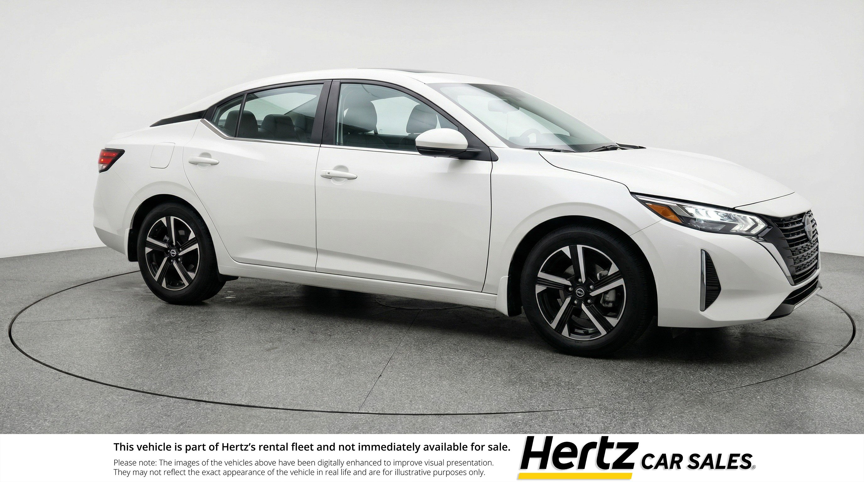 Used 2025 Nissan Sentra SV FWD image 1