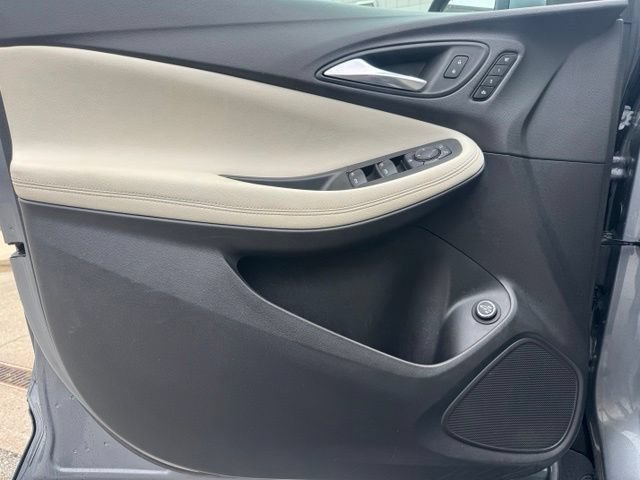 Used 2020 Buick Encore GX Essence w/ Advanced Technology Package AWD/4WD image 14