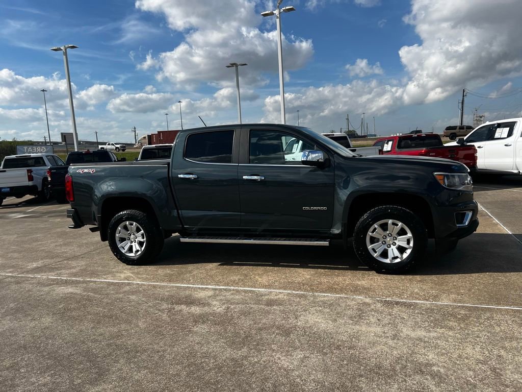 Used 2017 Chevrolet Colorado LT w/ LT Convenience Package image 9