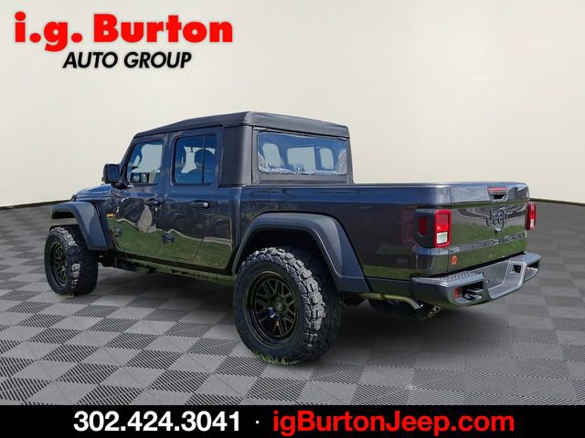 New 2026 Jeep Gladiator Sport AWD/4WD image 3