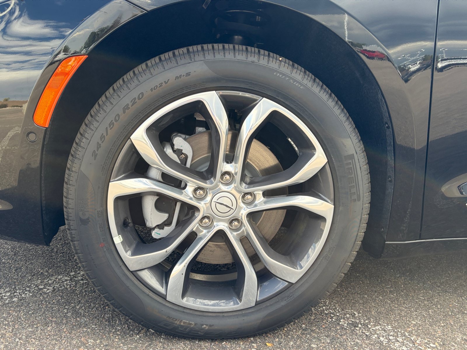 New 2026 Chrysler Pacifica Pinnacle AWD/4WD image 12