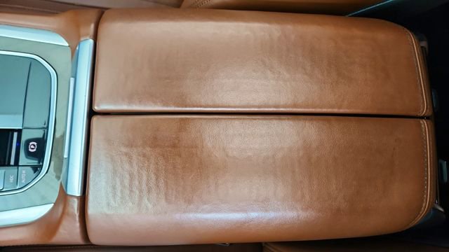 Used 2022 BMW X6 xDrive40i w/ Executive Package image 53