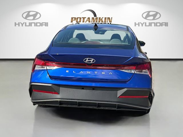 New 2026 Hyundai Elantra SE image 6