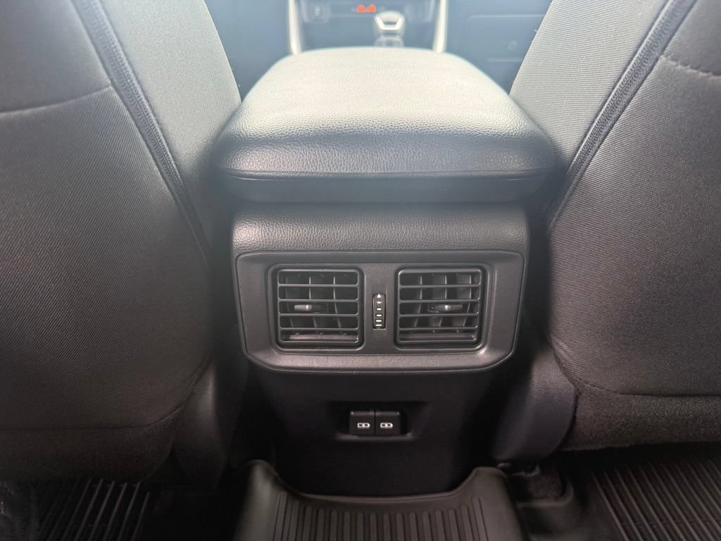 Certified 2025 Toyota RAV4 SE AWD/4WD image 33