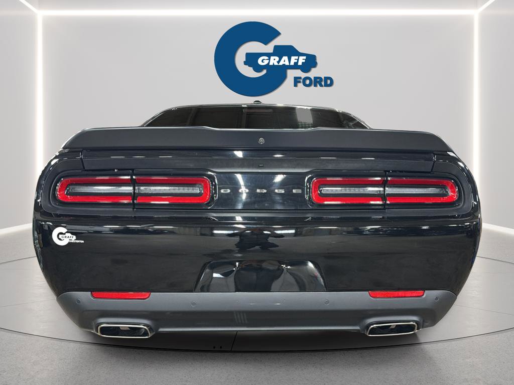 Used 2023 Dodge Challenger GT image 4