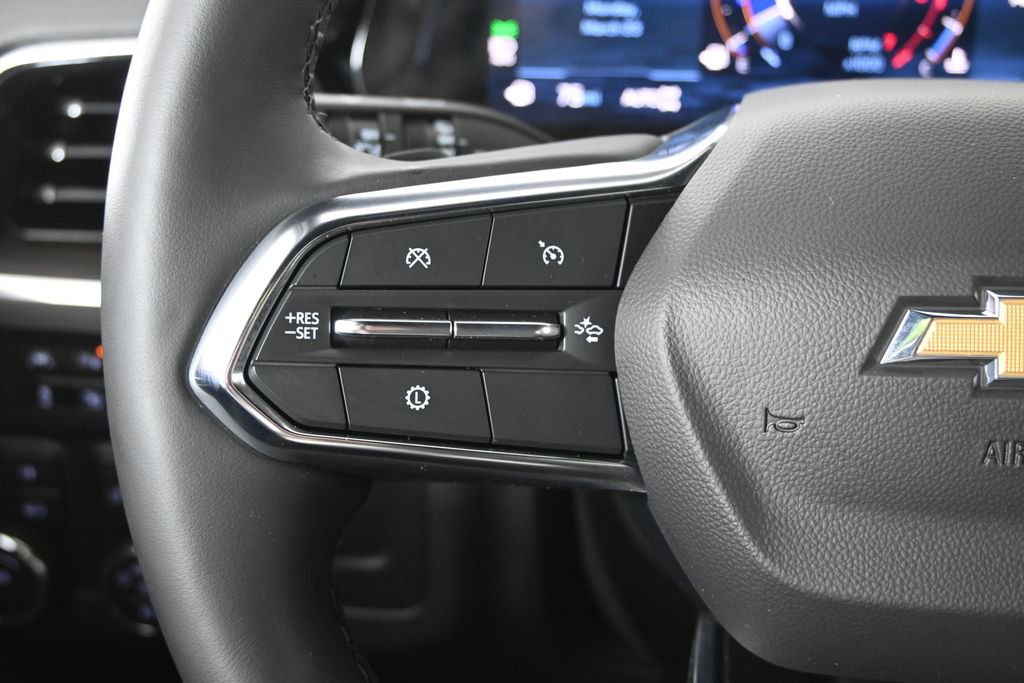 Used 2025 Chevrolet Tahoe LT w/ Comfort Package image 37