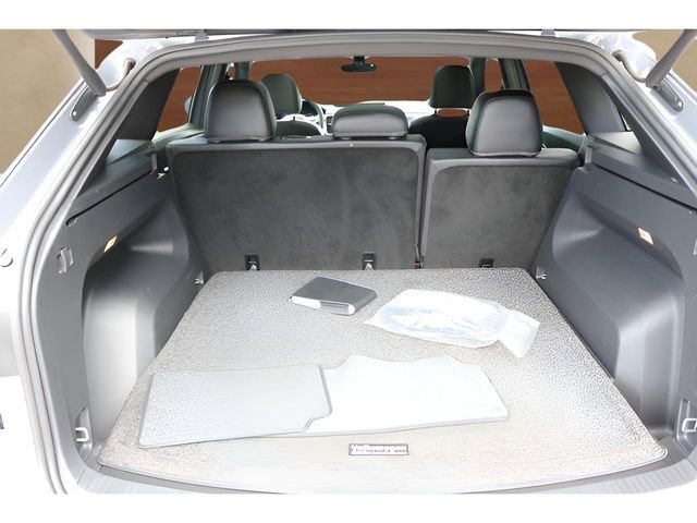 Used 2021 Volkswagen Atlas Cross Sport SEL image 17