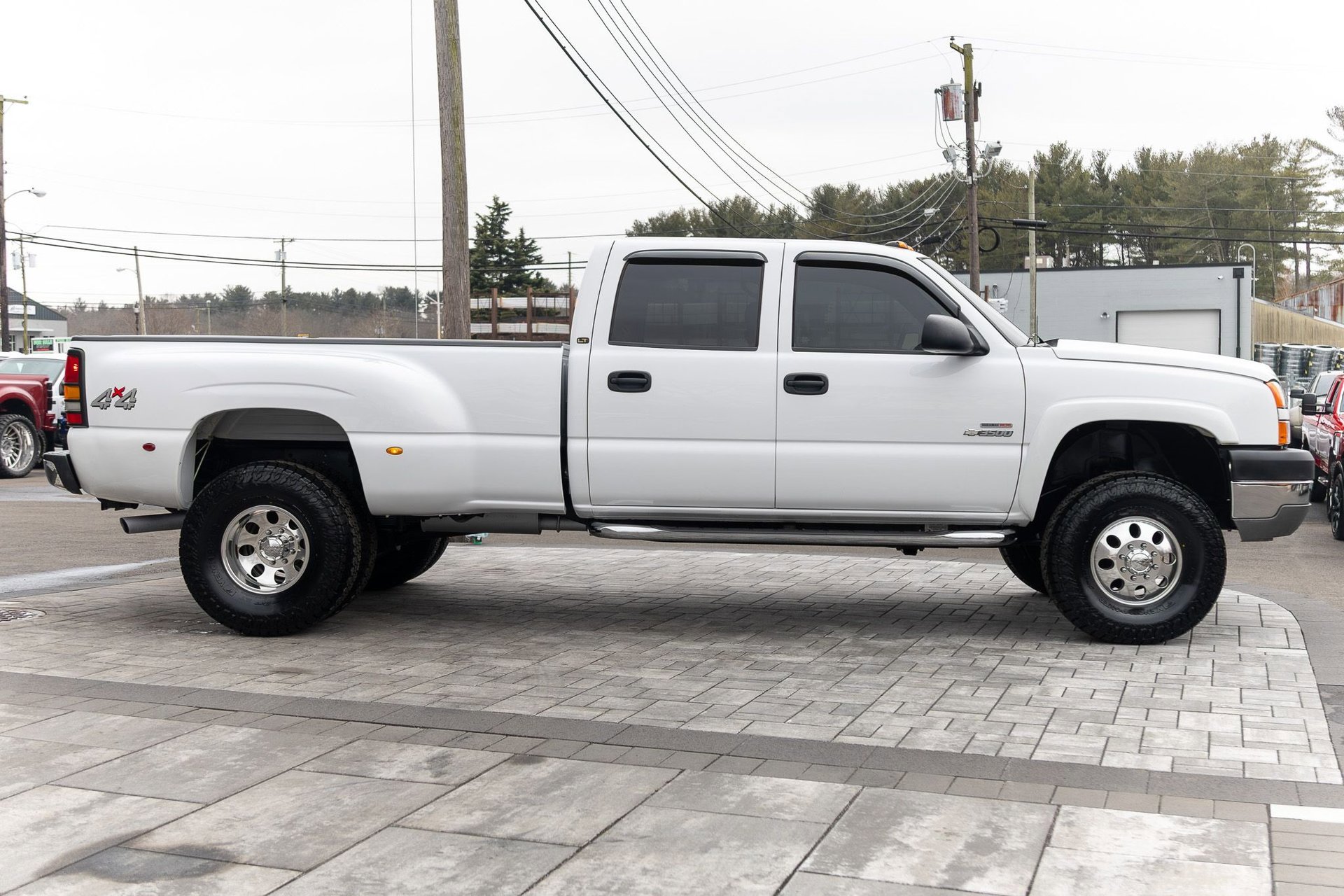 Used 2005 Chevrolet Silverado 3500 LT w/ Heavy-Duty Power Package image 16